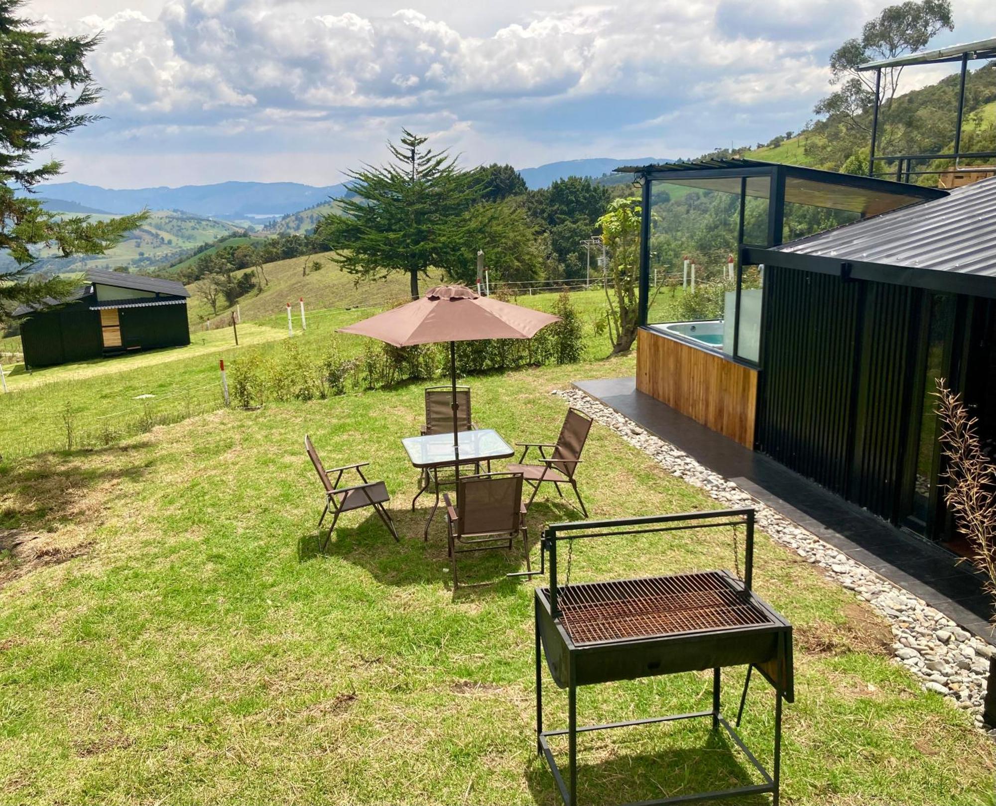 Cabanas El Abuelo La Calera Exterior photo